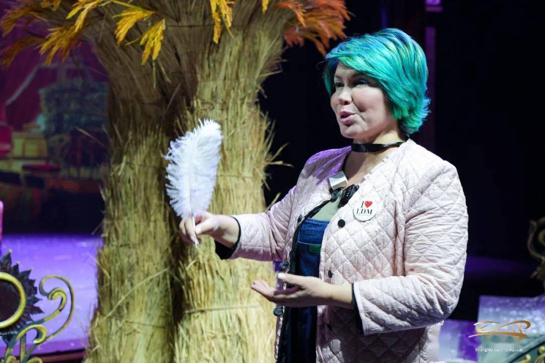 她说着"我爱你",他却说"我很遗憾"_奥涅金_塔季扬娜_舞台