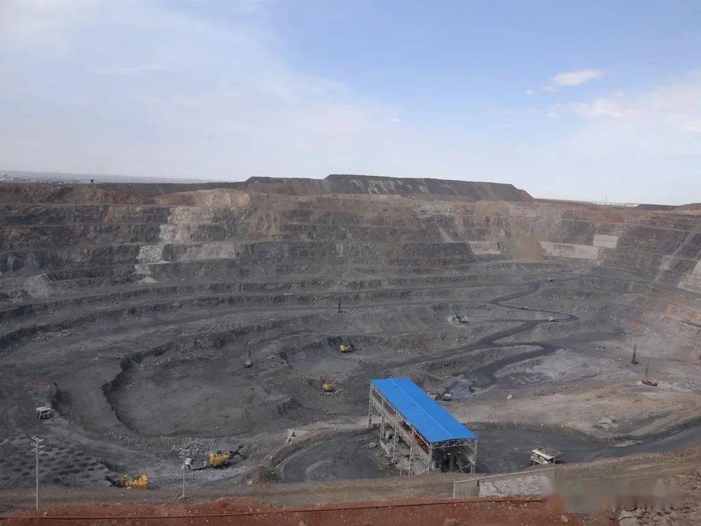 行走丨白云鄂博，请你告诉我