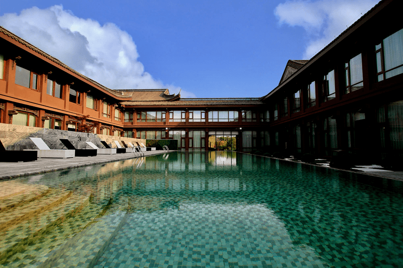 【隐居瘦西湖温泉度假酒店】2天1晚￥899起享静享温泉大/双床房1间1晚