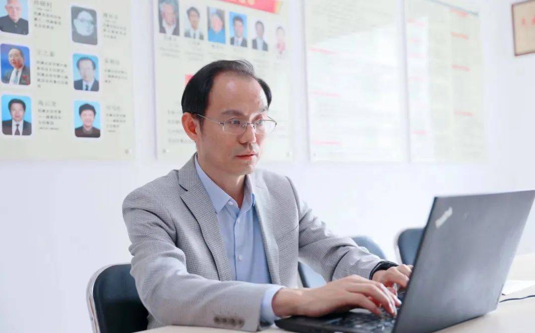 郭斌:发挥民建界别优势,助力经济社会高质量发展_企业_管理_工作