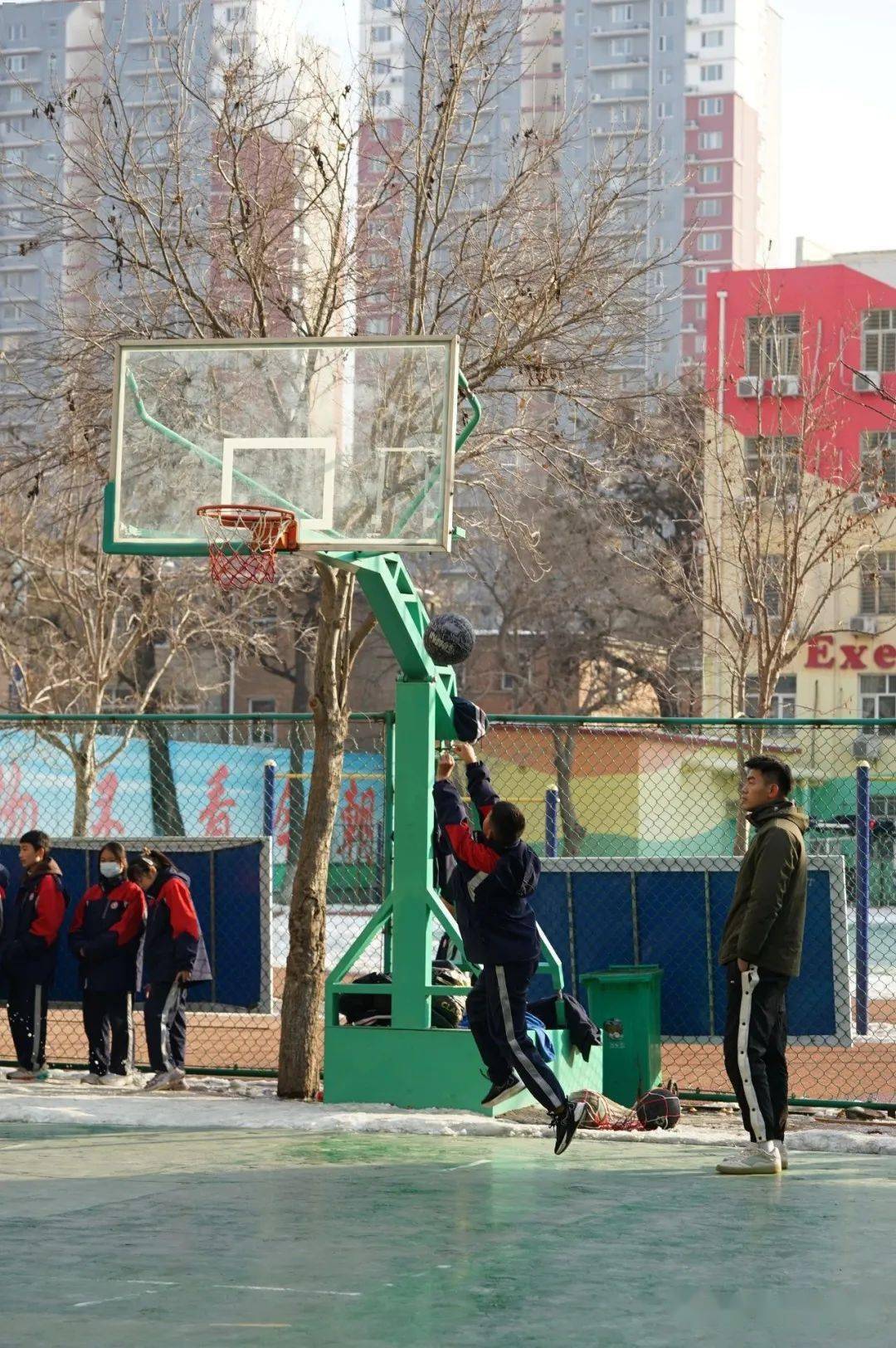 "社"彩斑斓 循梦而行——保定七中开展社团展示活动(一)_年级_发展