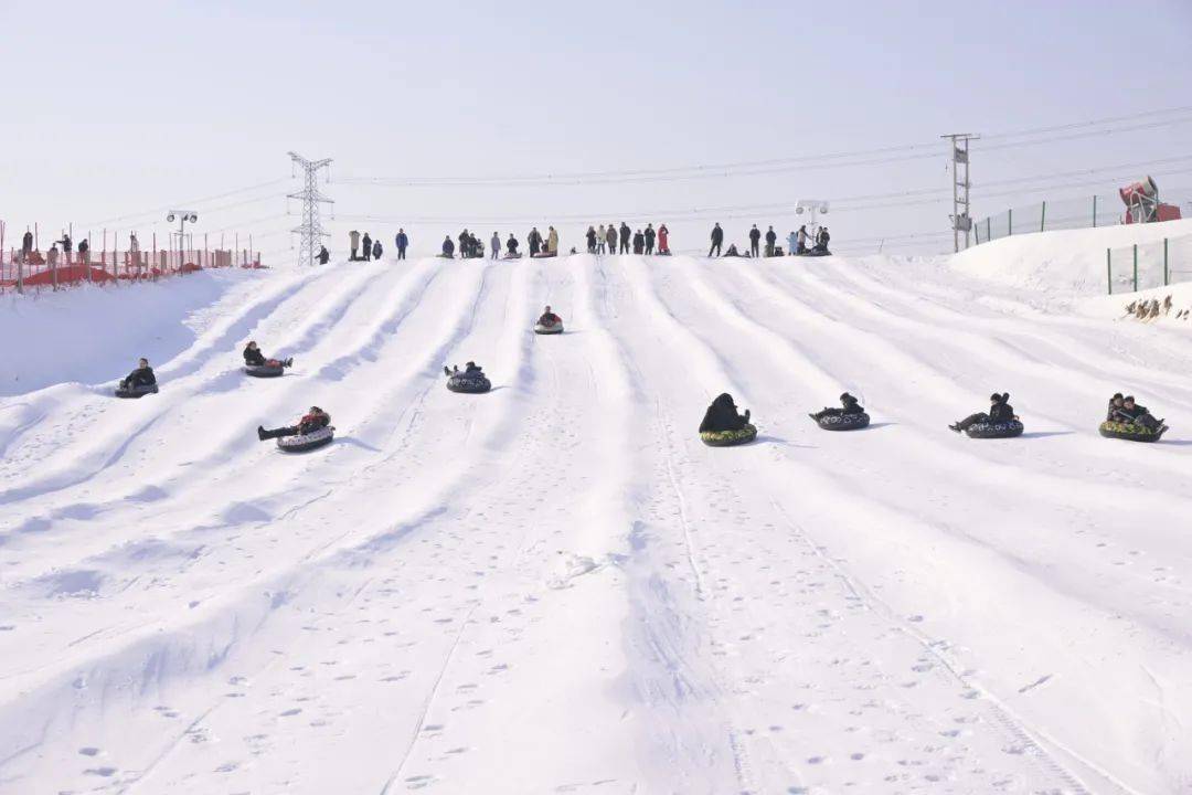 红薯岭滑雪场图片