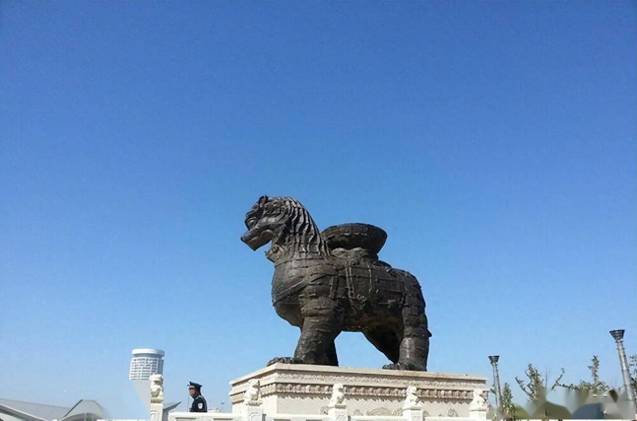 掛畫 鐵獅子
