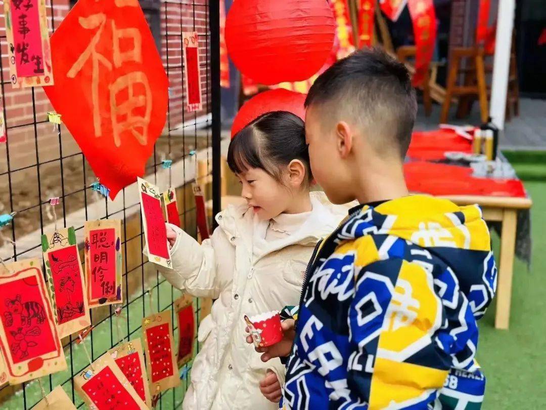 品质教育 河东区各学校举行多彩活动"迎新年·庆元旦"_临沂_小学