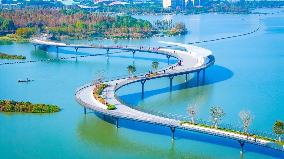示范区成立以来,青浦区与吴江,嘉善紧密协作,加快一体化进程,共推高