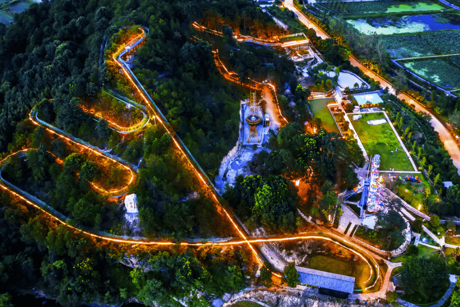 的自驾线路,也可以留言告诉我们哦,我们会随机抽取一位送景区门票哦!